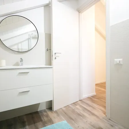 Lejlighed Sant'avendrace Ampio 3 2 Bagni